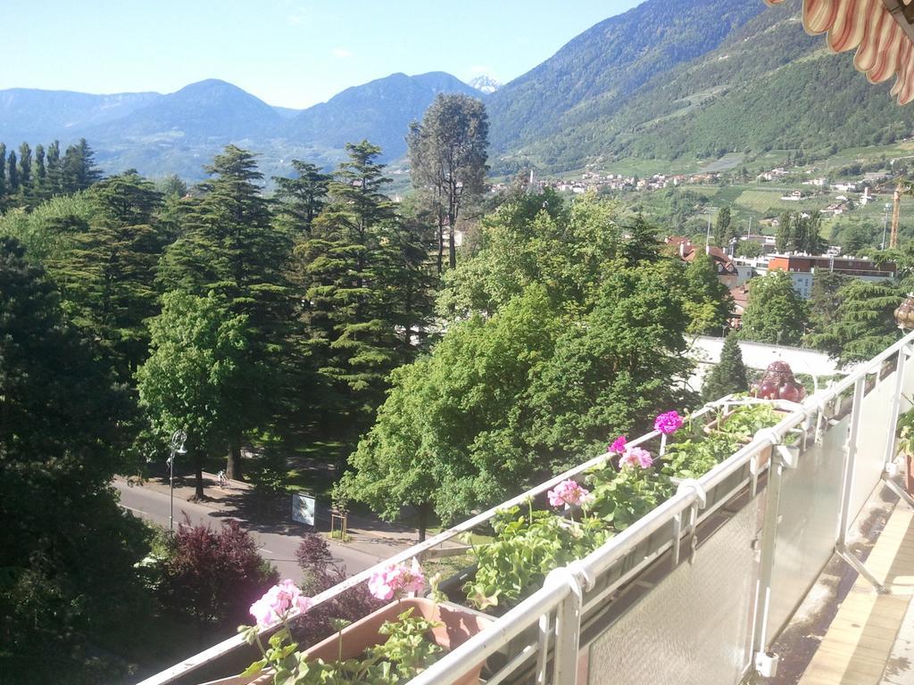 Hotel Lux Merano Ruang foto