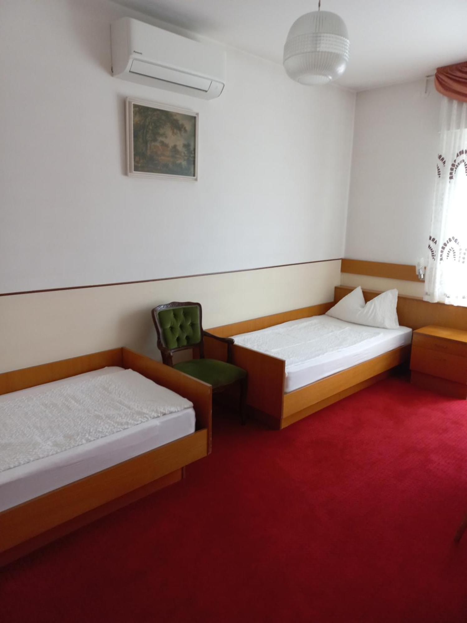 Hotel Lux Merano Bagian luar foto