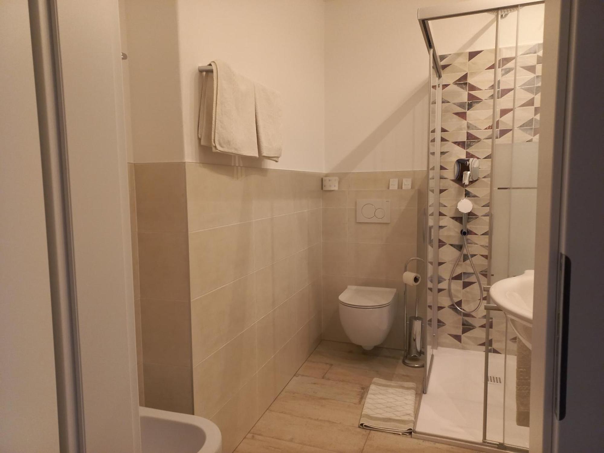 Hotel Lux Merano Ruang foto