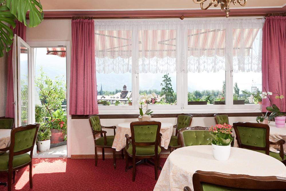 Hotel Lux Merano Bagian luar foto