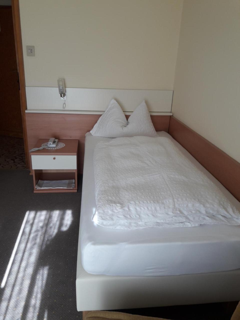 Hotel Lux Merano Bagian luar foto